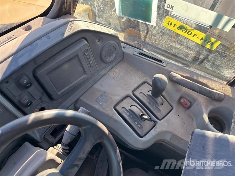 CAT 745C Karjeriniai savivarčiai