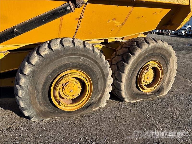 CAT 745C Karjeriniai savivarčiai