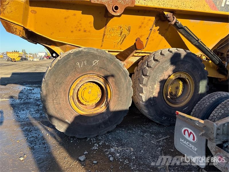 CAT 745C Karjeriniai savivarčiai
