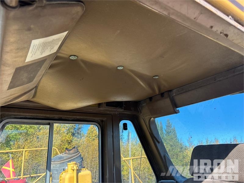 CAT 776B Haul Truck (Inoperable) Шарнирно-сочленённые самосвалы