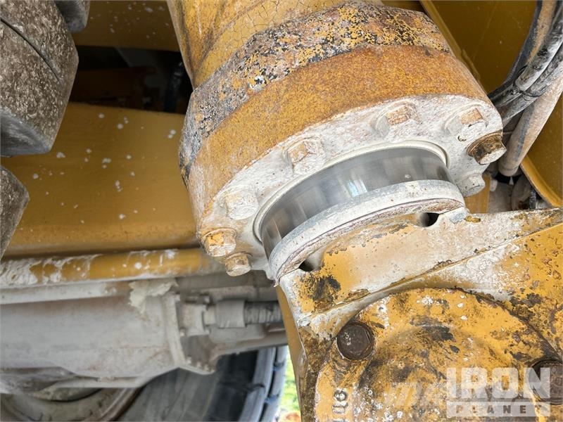 CAT 777D Haul Truck Σπαστό Dump Truck ADT