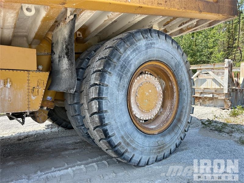 CAT 777D Haul Truck Σπαστό Dump Truck ADT