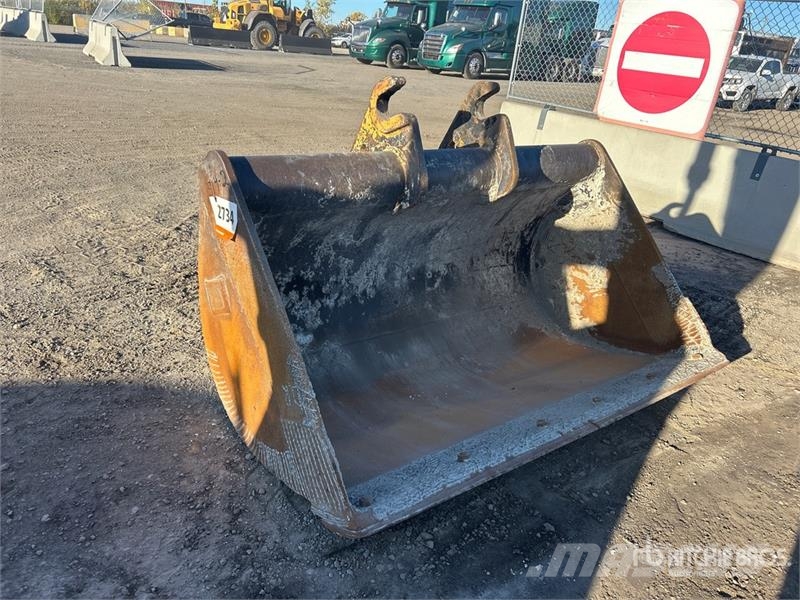 CAT 80 in Q/C Cleanup Excavator Bucket - Fits Cat 330B Buckets