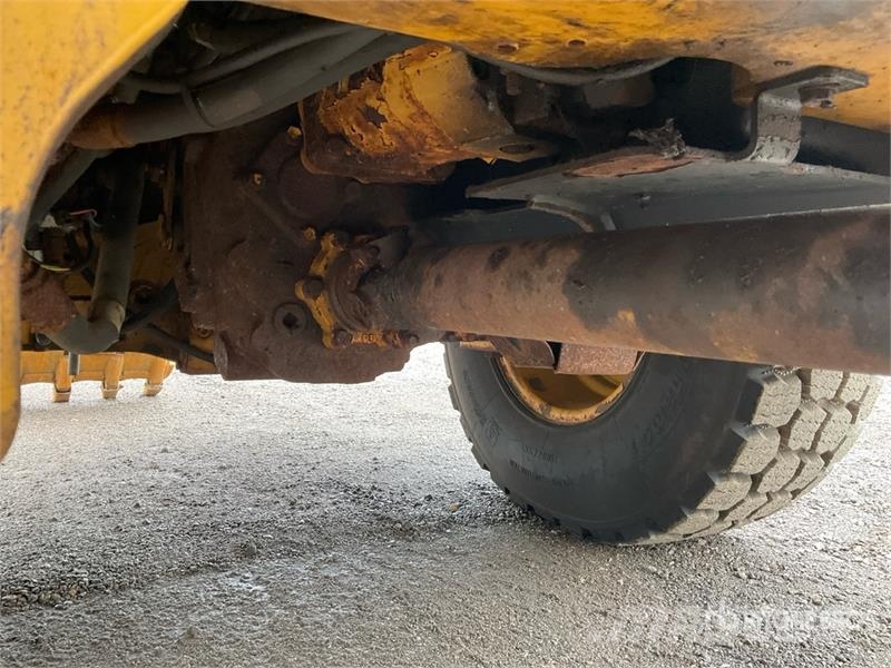 CAT 906M Wheel Loader Φορτωτές με λάστιχα (Τροχοφόροι)