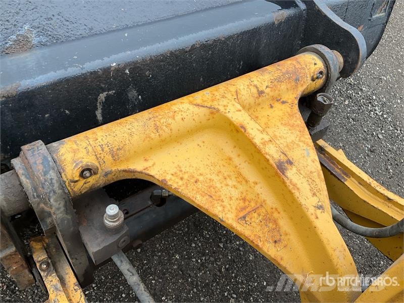 CAT 906M Wheel Loader Φορτωτές με λάστιχα (Τροχοφόροι)