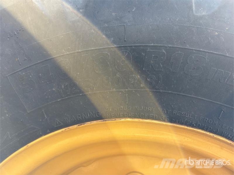 CAT 907M Wheel Loader Chargeuse sur pneus