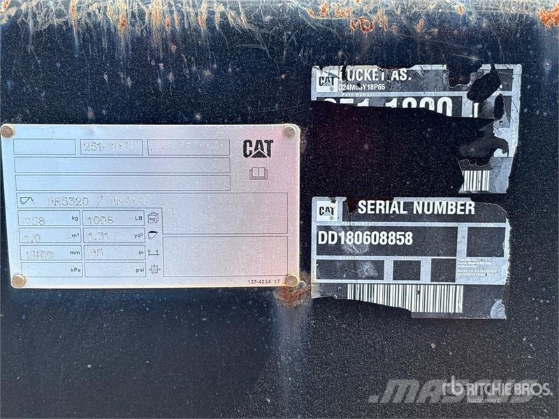 CAT 92 in Q/C Backhoe Loader Bucket - Fits Cat 420 Κουβάδες