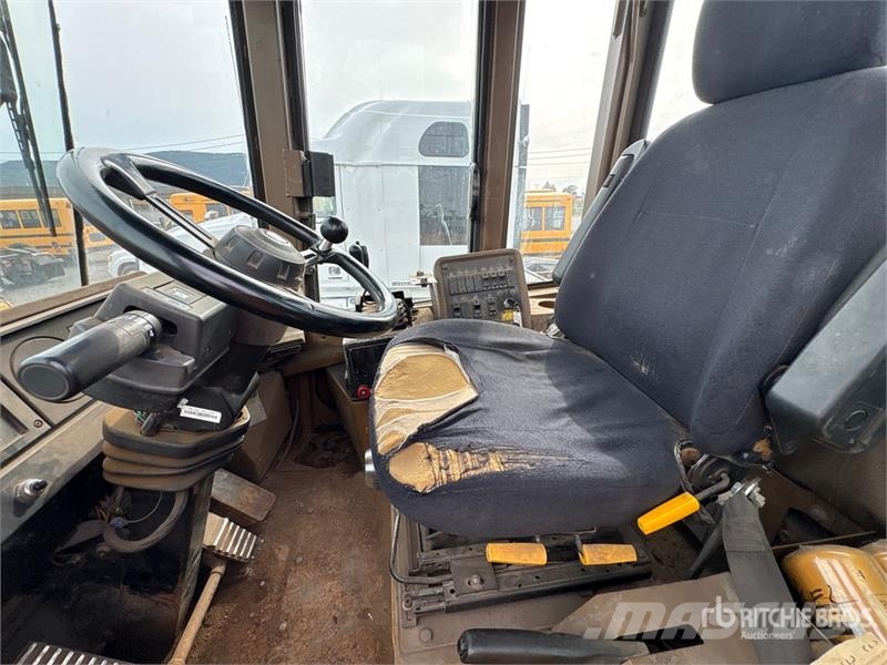 CAT 924F Utovarivači na točkove