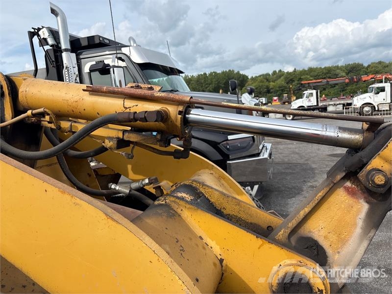 CAT 924F Utovarivači na točkove