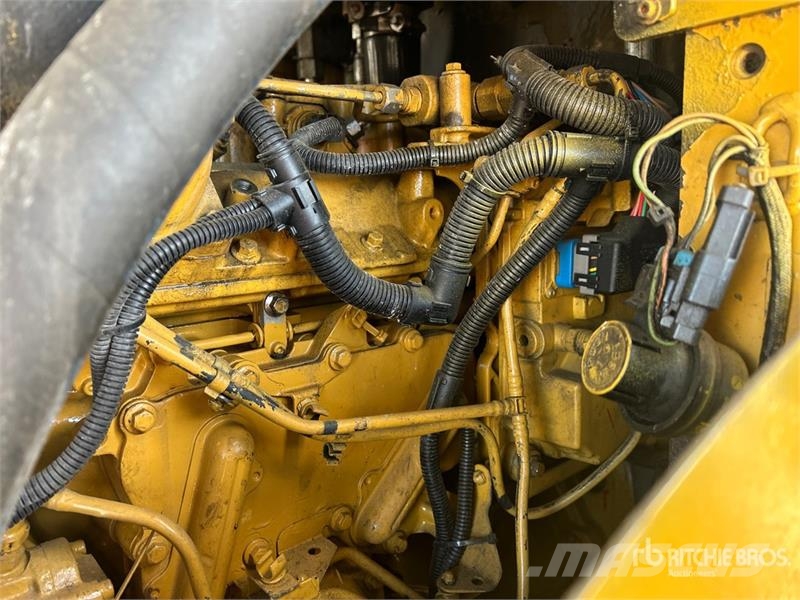 CAT 924HZ Pale gommate
