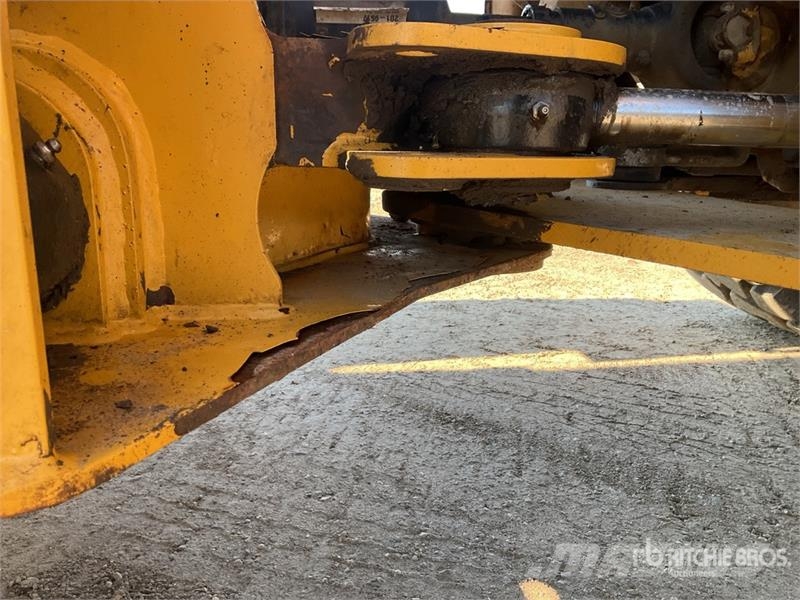CAT 924K Utovarivači na točkove