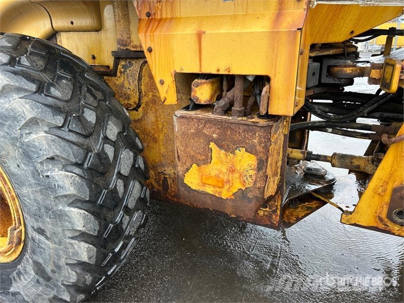 CAT 930 H Wheel Loader (Inoperable) Gumikerekes homlokrakodók