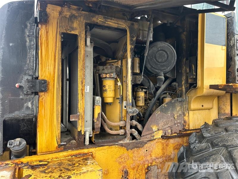 CAT 930 H Wheel Loader (Inoperable) Gumikerekes homlokrakodók