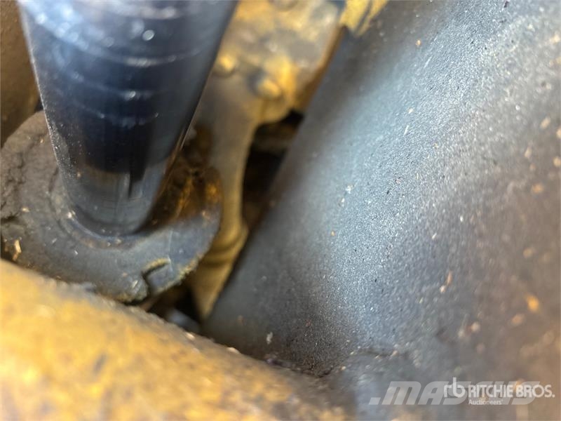 CAT 930G High Lift Wheel Loader Фронтальні навантажувачі