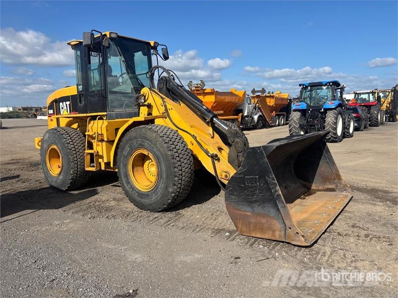 CAT 930G High Lift Wheel Loader Фронтальні навантажувачі