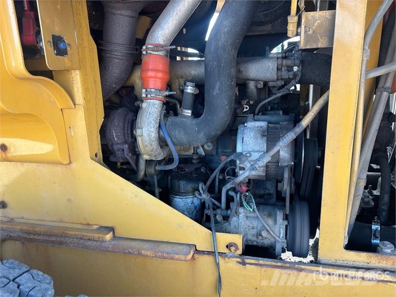 CAT 930G High Lift Wheel Loader Фронтальні навантажувачі