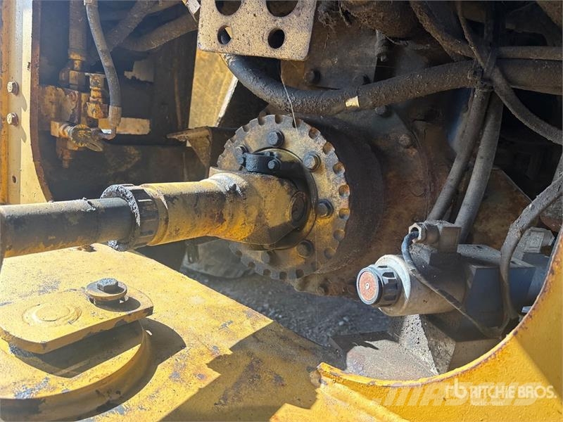 CAT 930G High Lift Wheel Loader Фронтальні навантажувачі