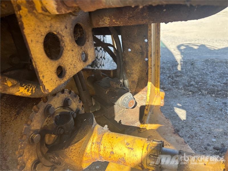 CAT 930G Wheel Loader Gumikerekes homlokrakodók