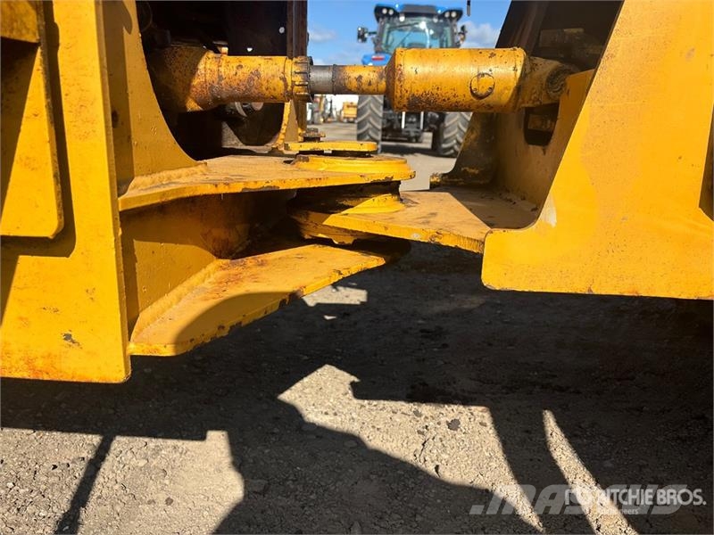 CAT 930G Wheel Loader Gumikerekes homlokrakodók