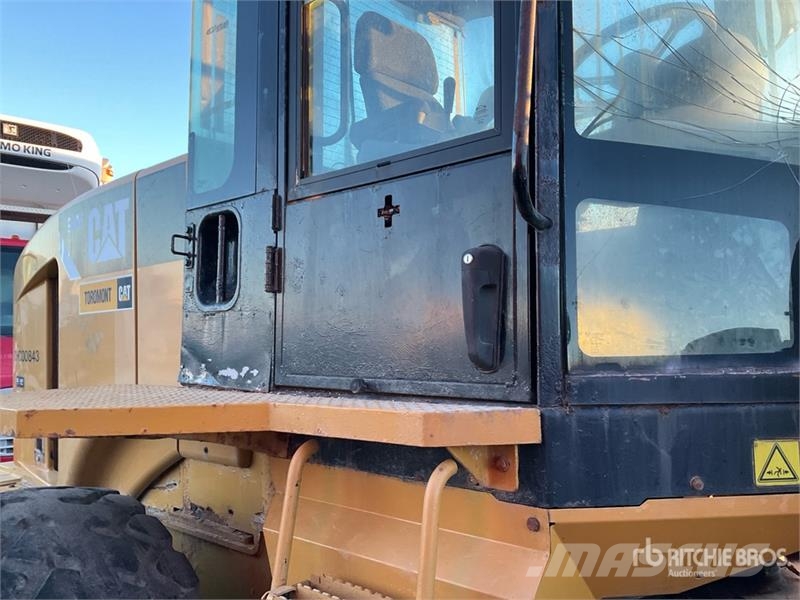 CAT 930H Wheel Loader Wheel loaders