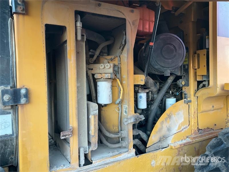 CAT 930H Wheel Loader Wheel loaders