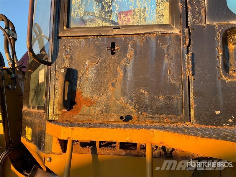 CAT 930H Wheel Loader Wheel loaders