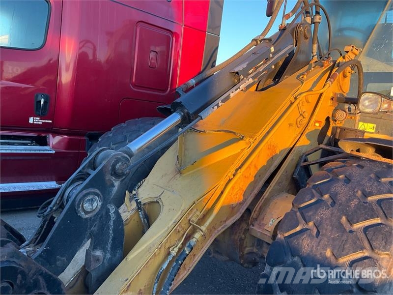 CAT 930H Wheel Loader Wheel loaders