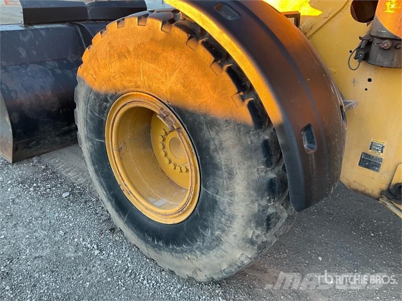 CAT 930H Wheel Loader Wheel loaders