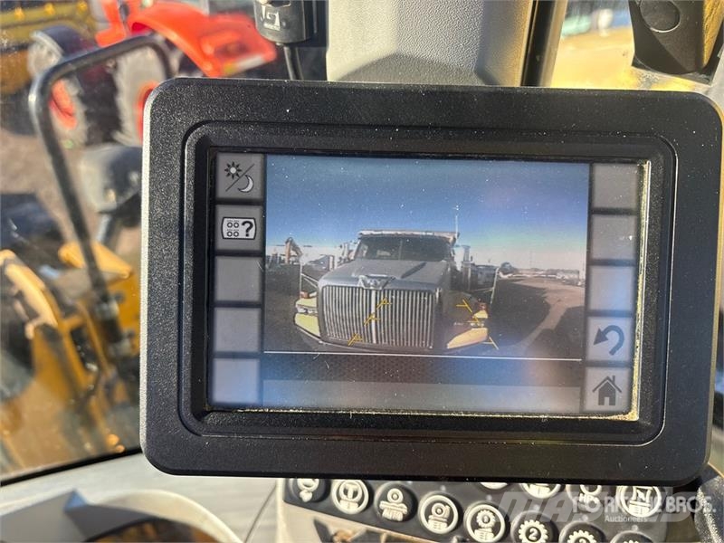CAT 930M Pyöräkuormaajat