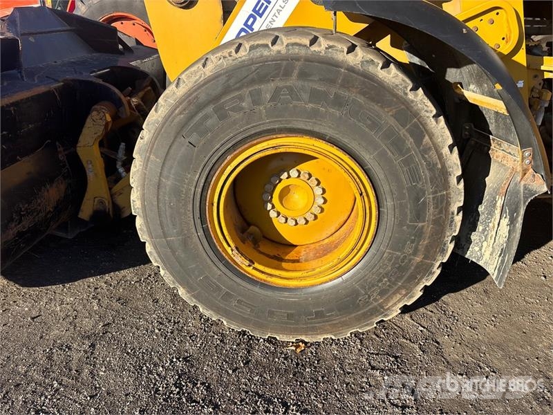 CAT 930M Pyöräkuormaajat