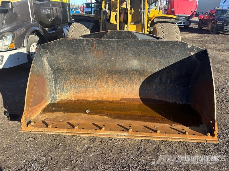 CAT 930M Pyöräkuormaajat