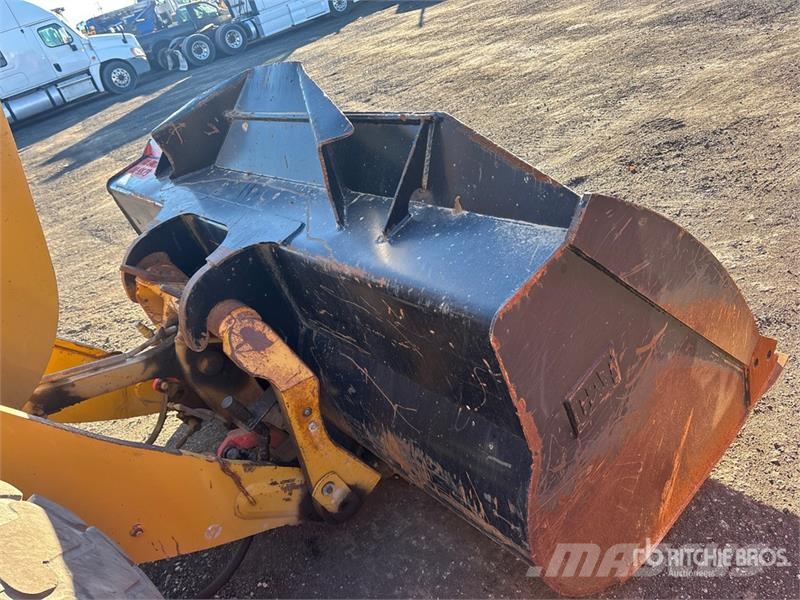 CAT 930M Pyöräkuormaajat