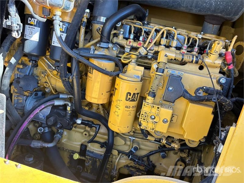 CAT 938K Wheel Loader Iekrāvēji uz riteņiem