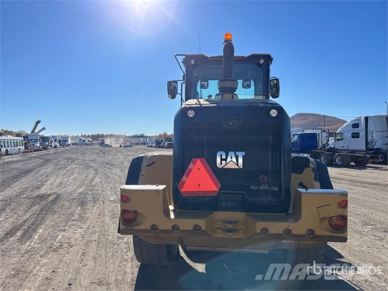 CAT 938M Radlader