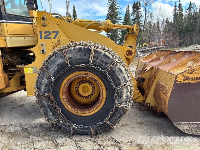 CAT 950F Gumikerekes homlokrakodók
