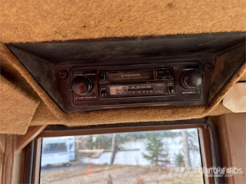 CAT 950F Gumikerekes homlokrakodók