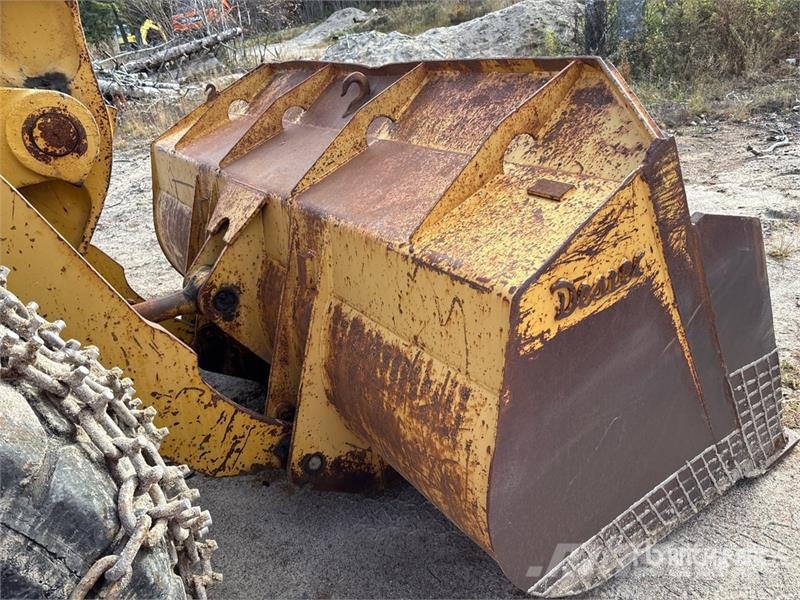 CAT 950F Gumikerekes homlokrakodók