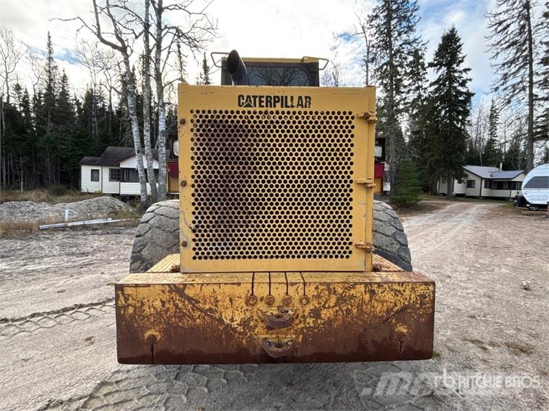 CAT 950F Gumikerekes homlokrakodók