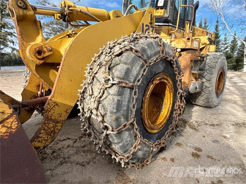 CAT 950F Gumikerekes homlokrakodók