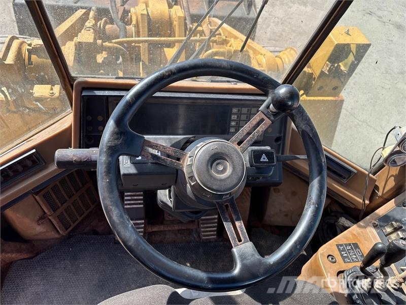 CAT 950F Series II Gumikerekes homlokrakodók