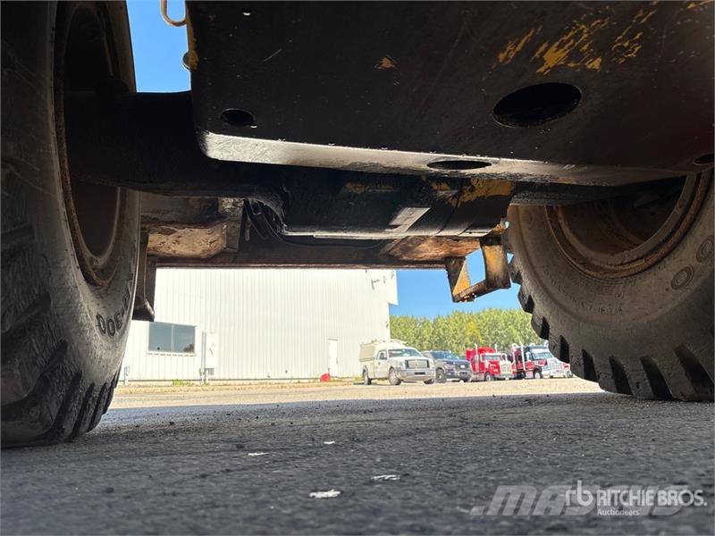 CAT 950F Series II Gumikerekes homlokrakodók