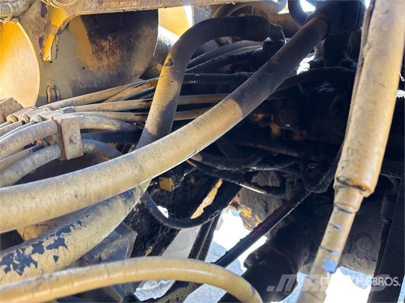 CAT 950F Series II Gumikerekes homlokrakodók