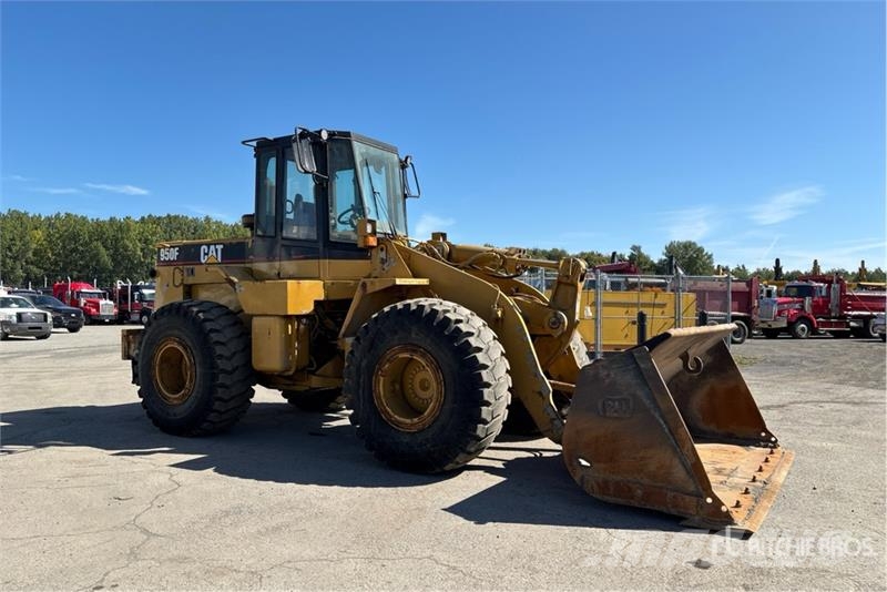CAT 950F Series II Gumikerekes homlokrakodók