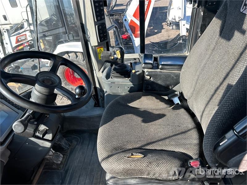 CAT 950K Wheel Loader Gumikerekes homlokrakodók