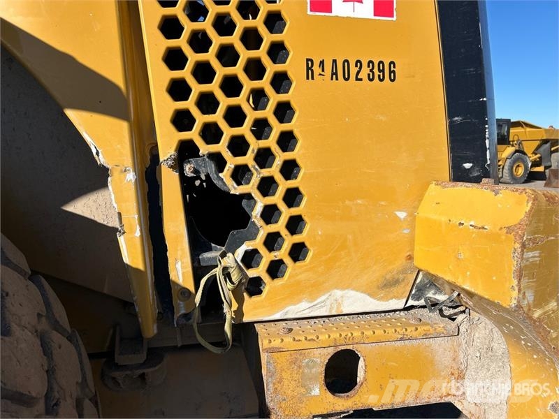 CAT 950K Wheel Loader Gumikerekes homlokrakodók