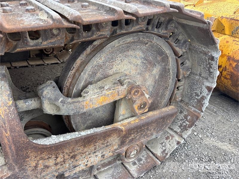 CAT 953 궤도식 로우더