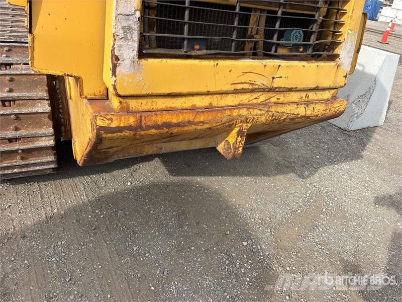 CAT 953C Lánctalpas homlokrakodók