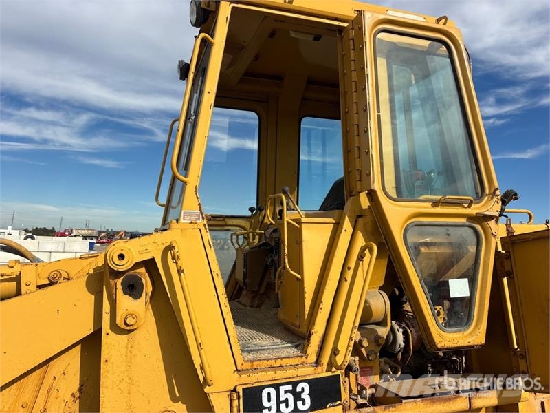 CAT 953C Lánctalpas homlokrakodók