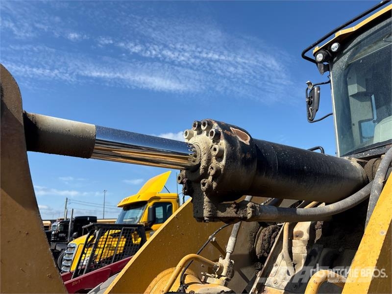 CAT 962M Φορτωτές με λάστιχα (Τροχοφόροι)