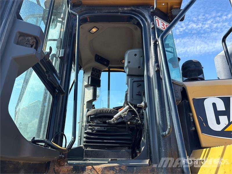 CAT 962M Φορτωτές με λάστιχα (Τροχοφόροι)